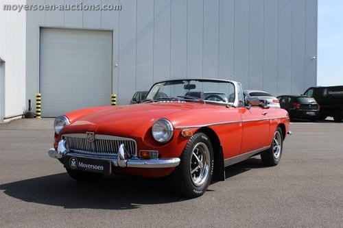 1977 Moyersoen Online Auctions - MG B Cabrio For Sale by Auction
