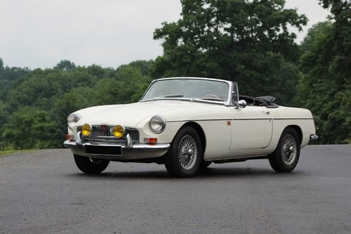 1965 MG B Cabriolet - No reserve For Sale by Auction