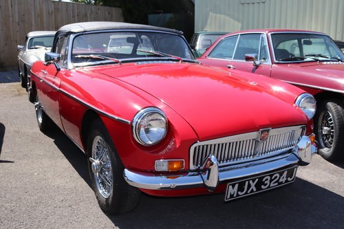 1971 MGB Roadster Heritage shell in tartan red  For Sale