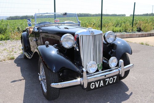 1951 MG TD, UK car in factory black with chrome wires VENDUTO