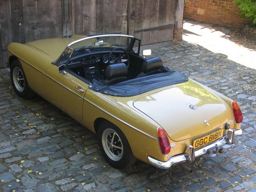 1974 STUNNING MGB ROADSTER For Sale