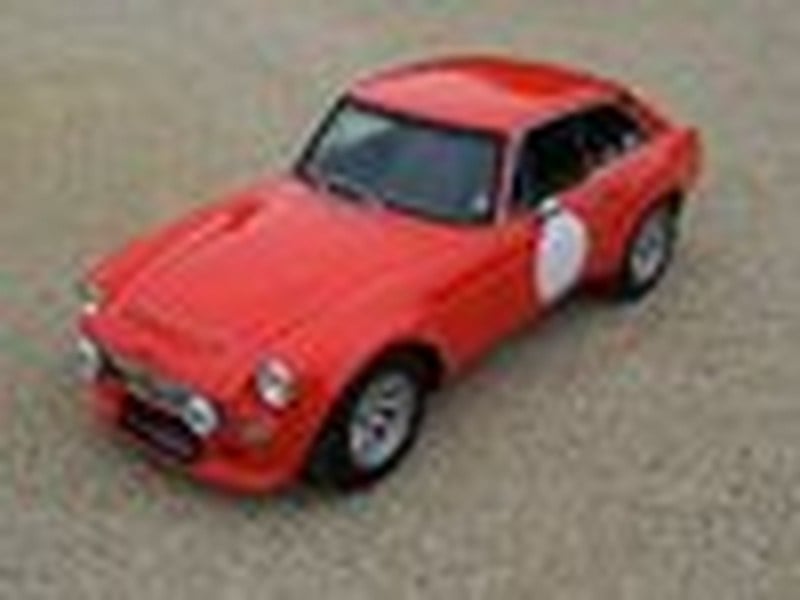 MGB GT V8 – Restored Factory V8 & Sebring Kit