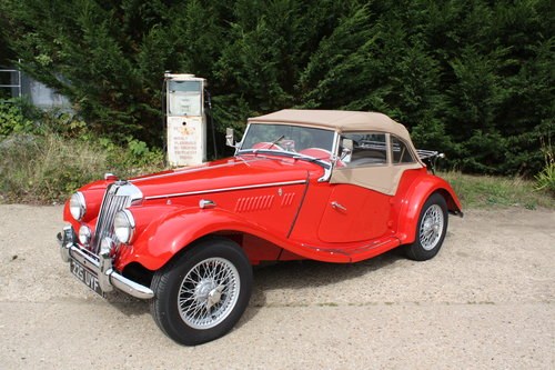 1954 MG TF  1250cc.  Red with cream interior For Sale