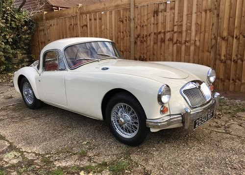 1960 MG A 1600cc COUPE VENDUTO