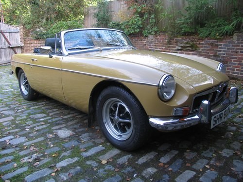 1974 STUNNING MGB ROADSTER For Sale