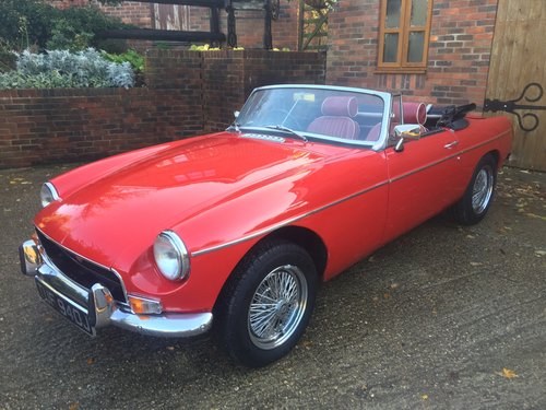1971 MG B Roadster For Sale