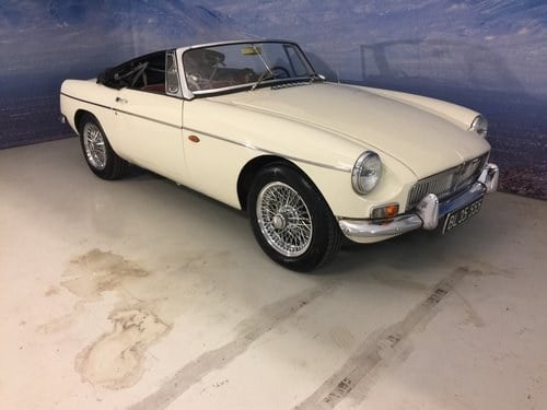 1965 MG B 1.8 Roadster ''Pull Handle'' SOLD