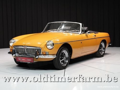1971 MG B Roadster Mustard Yellow '71 For Sale