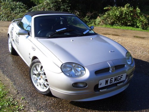 2001 Special  MGF  car for enthusiast  Reg: No. W6 MGF! In vendita