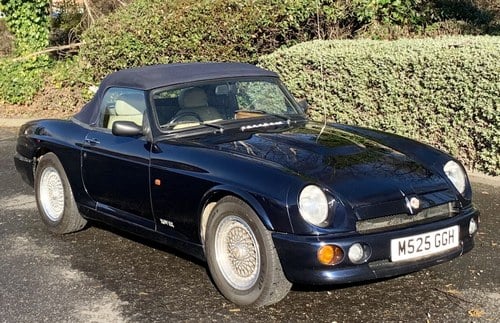 1995 1 of only 258 oxford blue examples For Sale