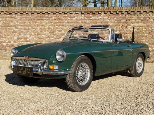 1978 MG B Roadster fully restored condition, overdrive For Sale