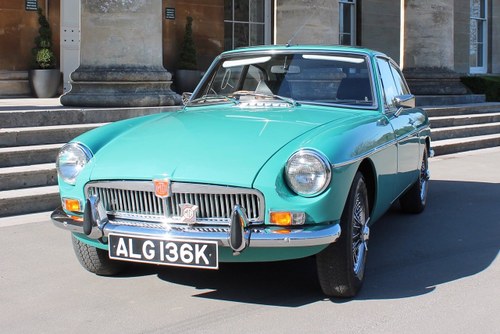 1971 MGB GT MKII - Restored with Heritage Bodyshell SOLD