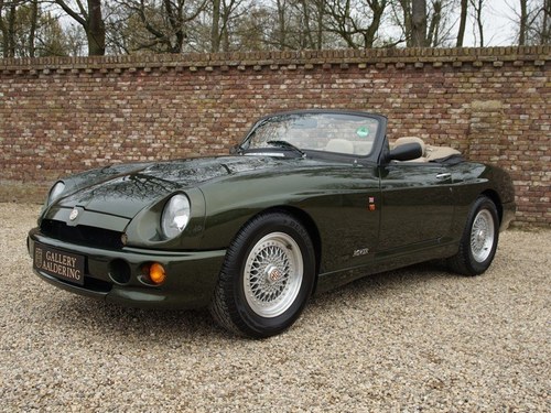 1996 MG RV8 3.9 Convertible only 37.292 miles, stunning condition For Sale