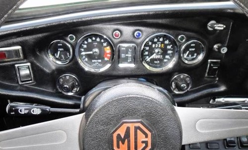 1975 MG MGB GT - 5