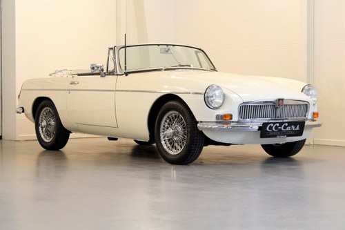 1964 MG B 1.8 Roadster For Sale