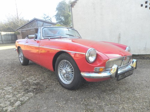 1972 MGB ROADSTER.O/D. CHROME WIRE WHEELS.Restored For Sale