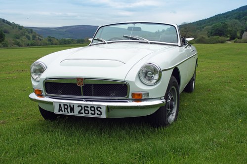 1977 MBG Hire | self-drive MGB Roadster For Hire
