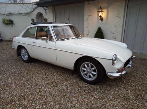 1972 MGB GT IMMACULATE  EXAMPLE - SUPERB THROUGHOUT For Sale