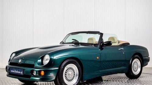 Picture of 1995 MG RV8 3.9 V8 first owner 43300 miles! - For Sale
