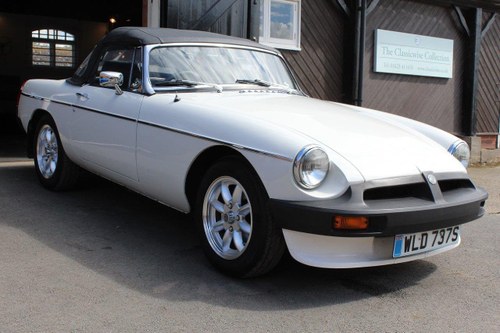 1977/S MG B ROADSTER WHITE MANUAL O/D SOLD