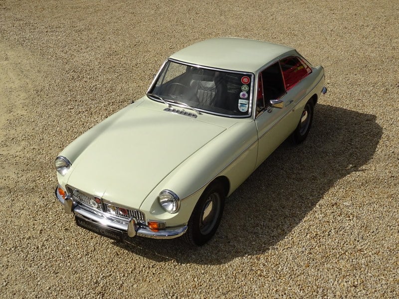 MGB GT – Previous Owner 42 years