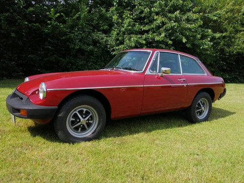 1978 MGB GT in CARMINE RED with OVERDRIVE In vendita