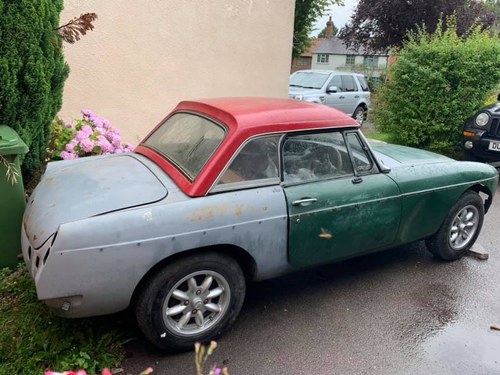 1977 MGB Roadster excellent body, needs finishing In vendita