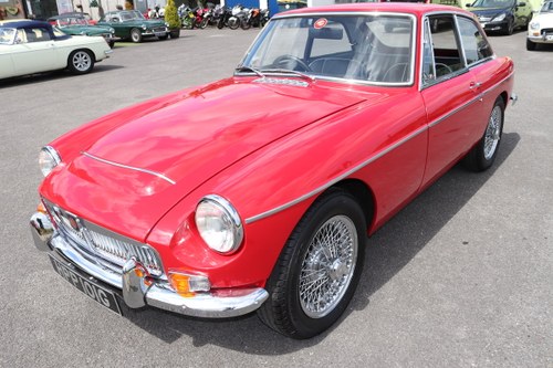 1969 MGC GT in Tartan Red, finest on the market VENDUTO