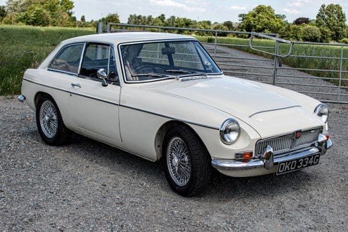MGC GT -3L - Rare Automatic, Low Millage (1969) For Sale