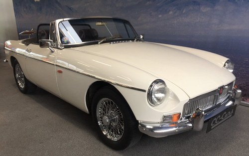 1965 MG B 1.8 Roadster ''Pull Handle'' SOLD