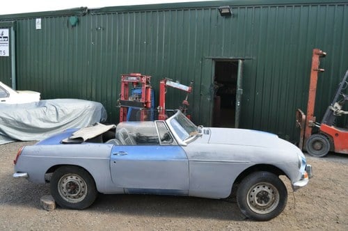 1968 MG B MGB MK2 ROADSTER CHROME BUMPER LEATHER SEATS For Sale