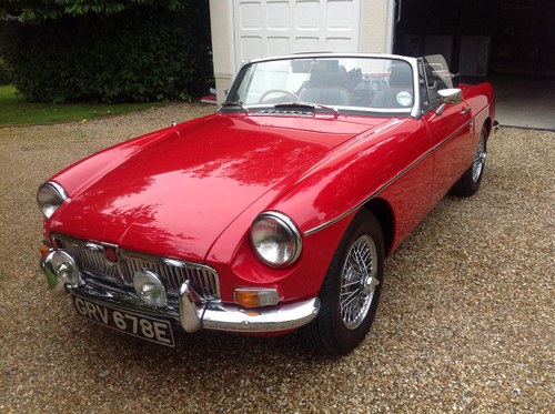 1967 Immaculate MGB Roadster in Tartan Red   For Sale
