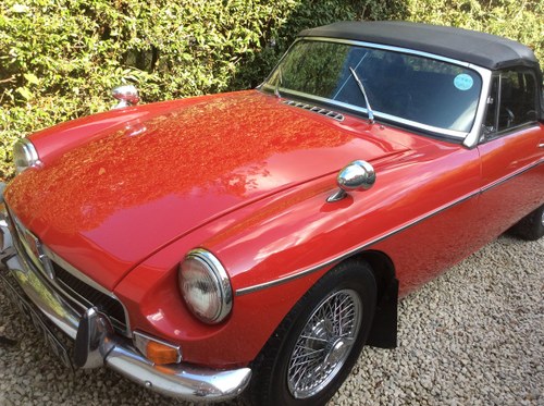 Fabulous MKII 1970 Red MGB Roadster For Sale