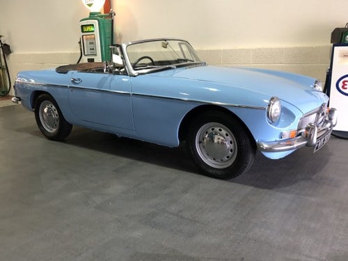 MGB Roadster-1965 Pull Handle-Superb Iris Blue- For Sale