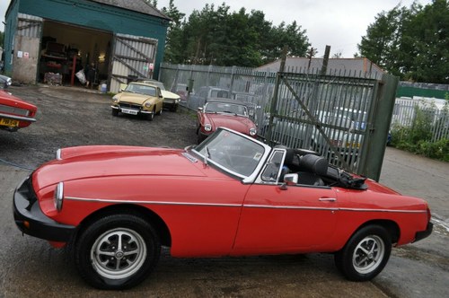 1975 MG MGB ROADSTER IN RED TAX EXEMPT GOOD SOLID CLASSIC CA For Sale
