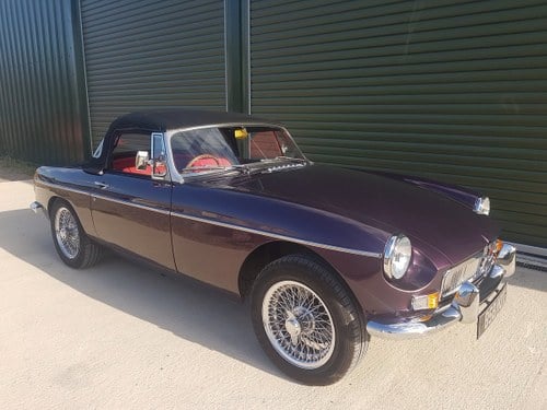 1970 MGB Roadster Heritage shell restoration, amazing spec. VERKOCHT