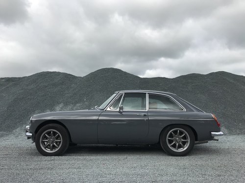 1975 MGB GT 3.5 V8 rebuild A vendre