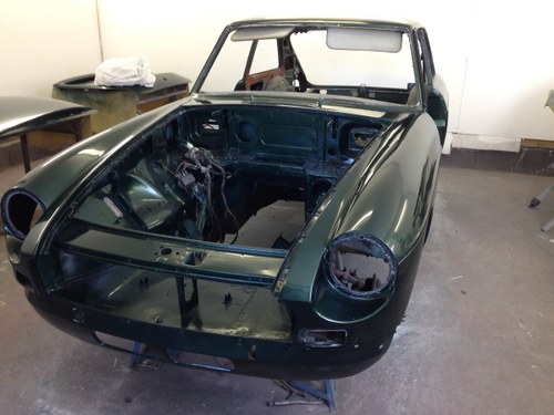 1971 mgb gt restored body shell. 4 registered owners. In vendita
