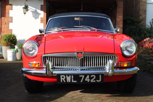 MGB roadster Heritage shell rebuild in flame red For Sale