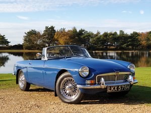 Recently restored 1969 MG B Roadster For Sale