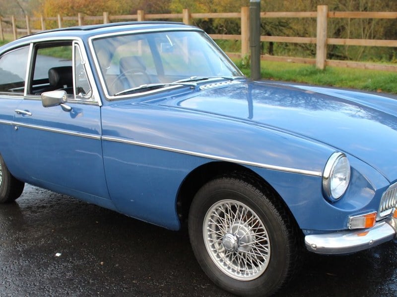 1967 MGB GT MK1 With Overdrive , Wire Wheels Webasto Roof