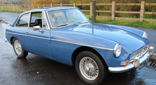 1967 MGB GT MK1 With Overdrive  , Wire Wheels  Webasto Roof VENDUTO