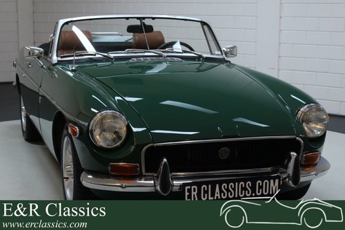 MG B Cabriolet 1972 New paint For Sale