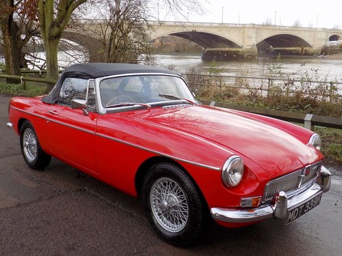 1972 MGB MKIII ROADSTER - REBUILT WITH NEW HERITAGE BODY SHELL SOLD