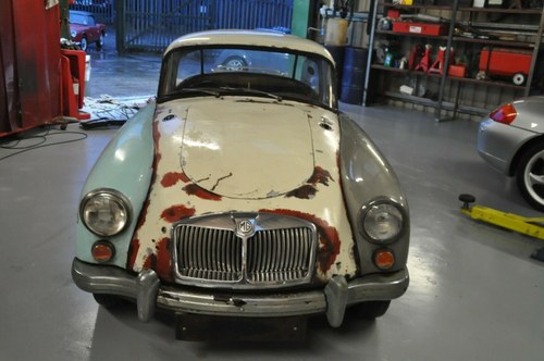 1961 MG MGA COUPE MK2 FACTORY BLACK CAR RED INTERIOR For Sale