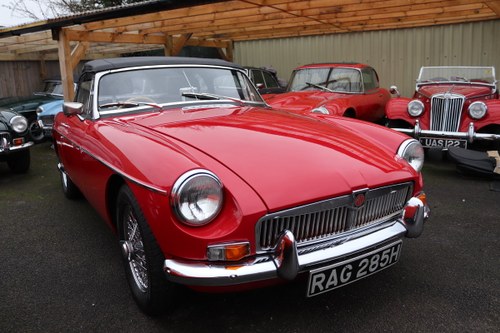 1970 14 RESTORED MGB CHROME BUMPERED ROADSTERS IN STOCK For Sale