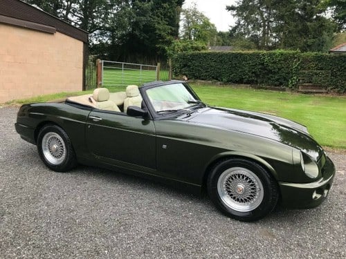 1994 MG RV8 3.9 V8 WOODCOTE GREEN JUST 25K SIMPLY STUNNING!! VERKAUFT