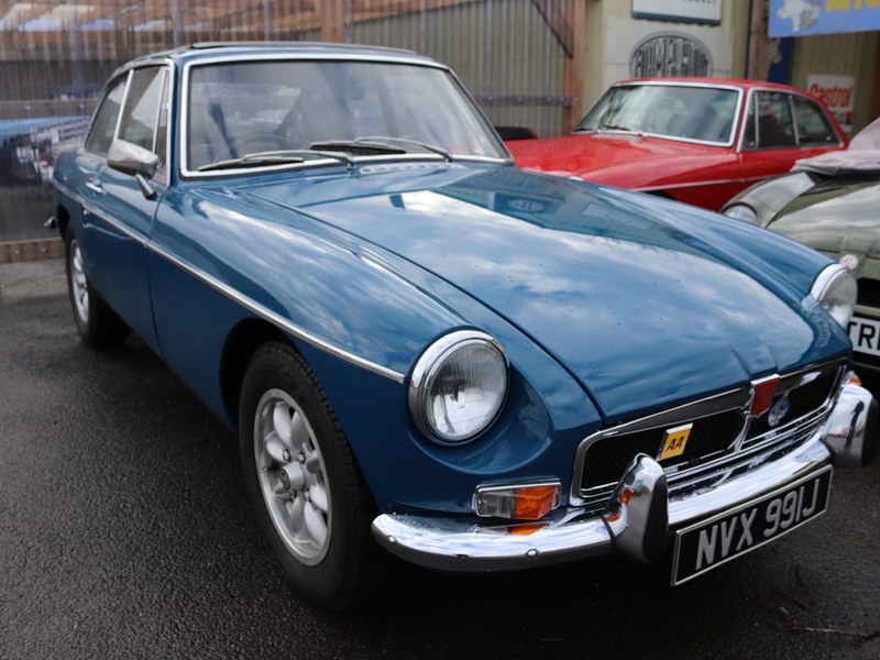 MGB GT,Professional rebuild, MGOC RECOMMENDED,full sunroof.
