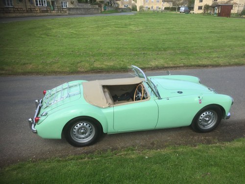 1958 MGA Twin Cam Roadster - Restored - Beautiful For Sale