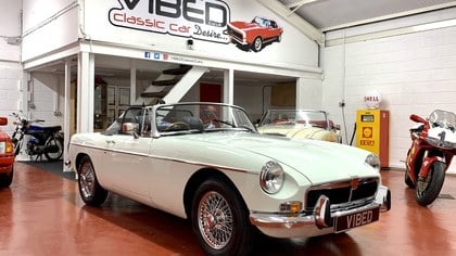 MGB Roadster GT MGC // SIMILAR REQUIRED